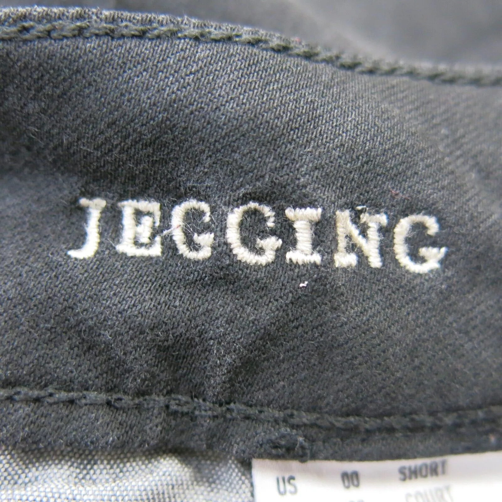 American Eagle Womens Jegging Jeans Denim Super Stretch Distressed Black Size 00