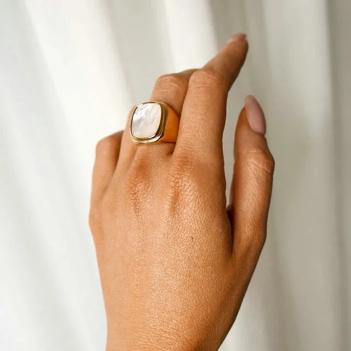 Chunky Shell Ring