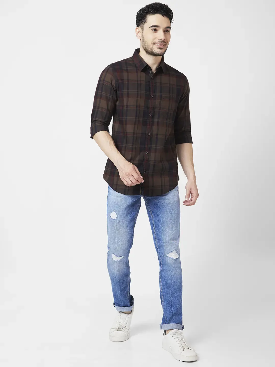 Spykar Men Mid Blue Cotton Slim Fit Narrow Length Mild Distressed Low Rise Jeans (Skinny)